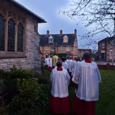 Easter Vigil: procession with the new fire